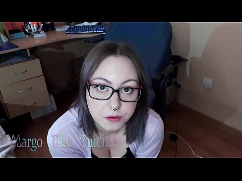 ❤️ دختر سکسی با عینک، دیلدو را عمیقاً در دوربین می مکد ️ پورن مقعد در ما fa.nudexxx.ru ❤